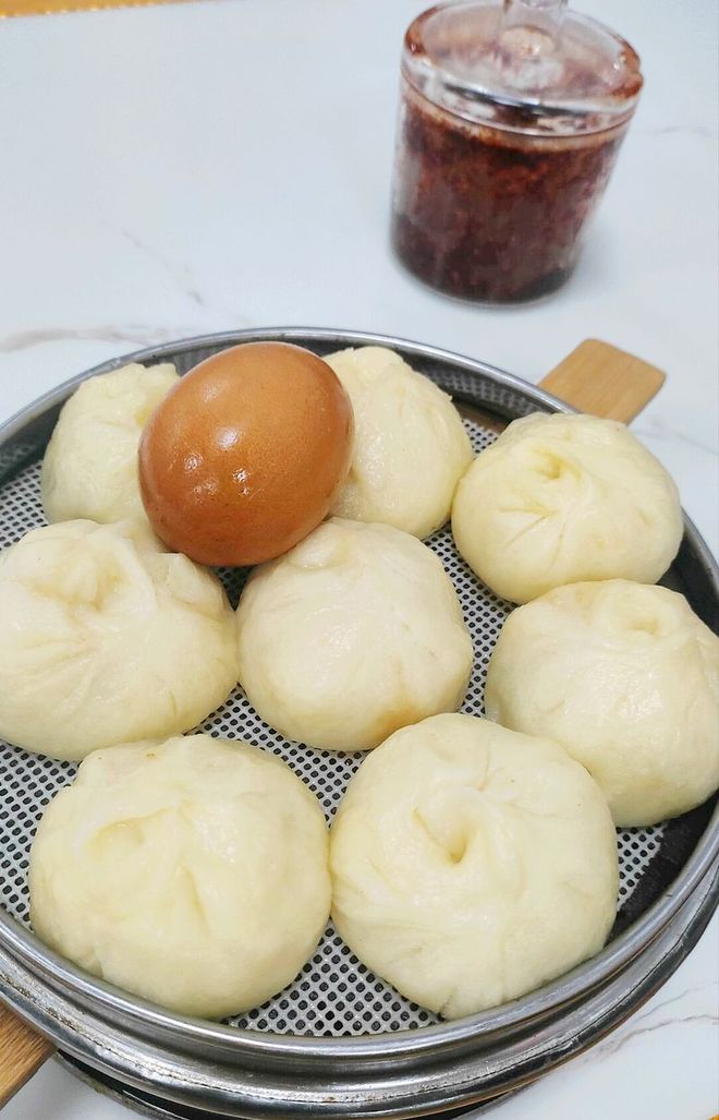 还是冷水蒸看看正确的方法！凯发首页登录蒸包子是开水蒸(图9)